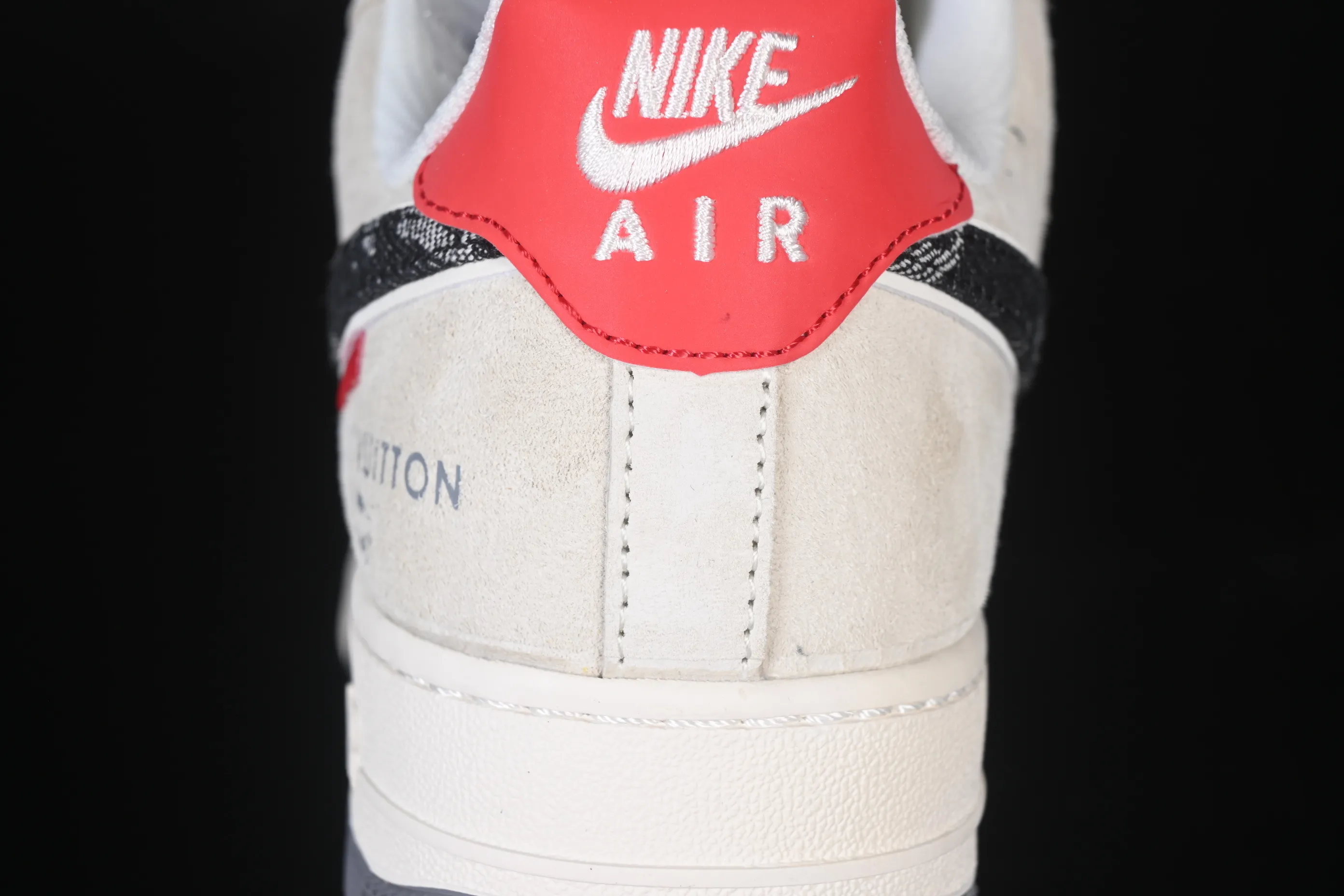 All categories Nk Air Force 1 Air Force series Nk Air Force 1 Low Air Force low top Nike Air Force 1'07 Low LV joint pigbami gray red Air Force 1 low top casual sneakers MZ9588-806